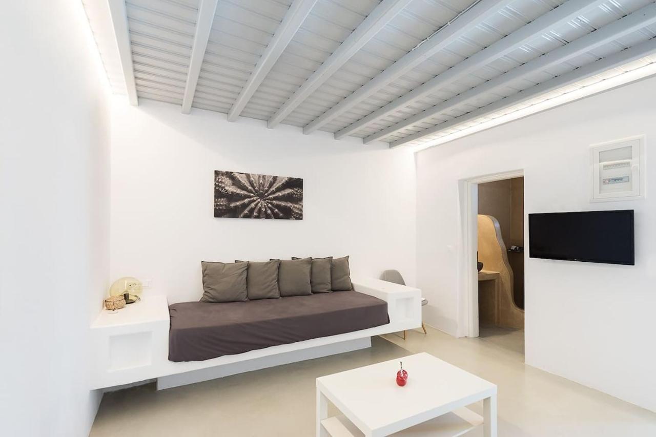 Brand New Mykonos Town Suites Экстерьер фото